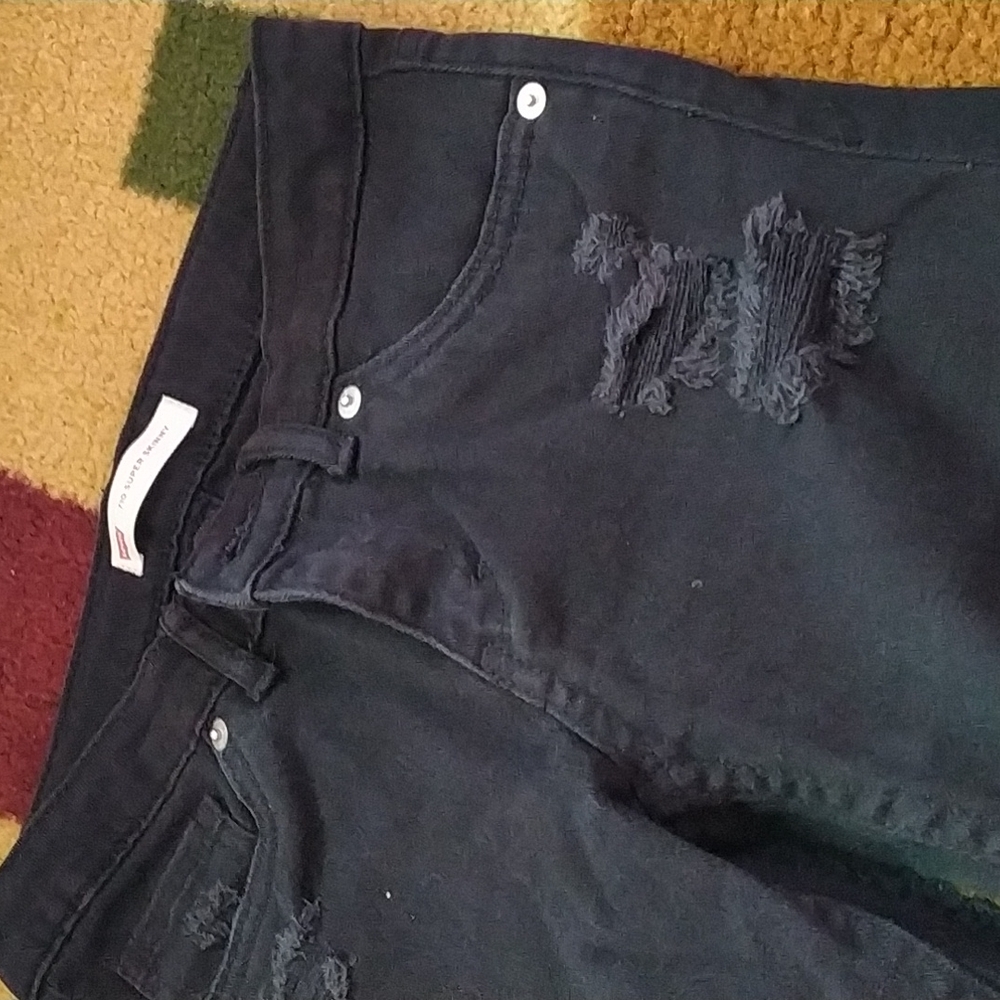 Distorted jeans - Picture 3 of 3